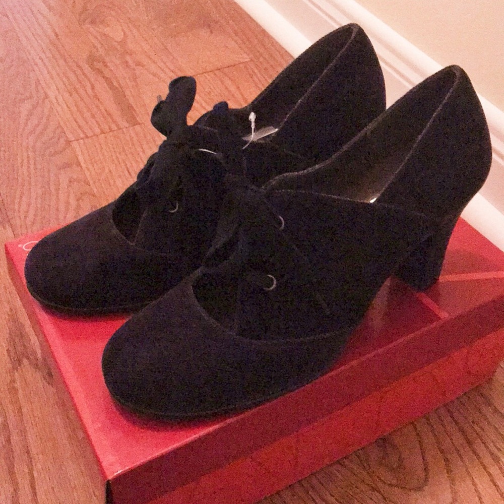 Aerosoles “Minor Role” Heels